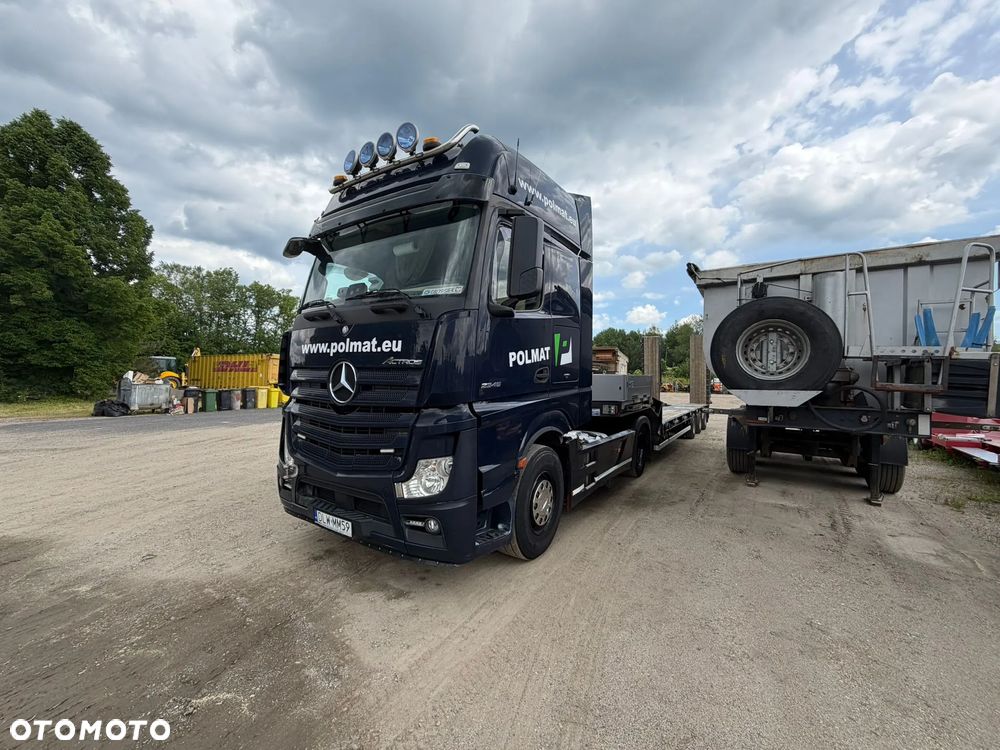 Mercedes-Benz ACTROS - 6