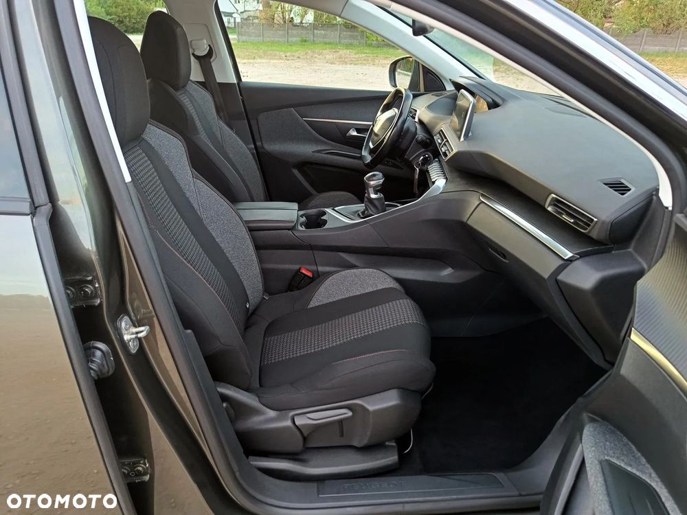 Peugeot 3008 BlueHDi 130 Stop & Start Active - 29