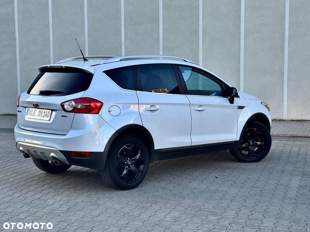 Ford Kuga 2.0 TDCi 4x4 Titanium - 16