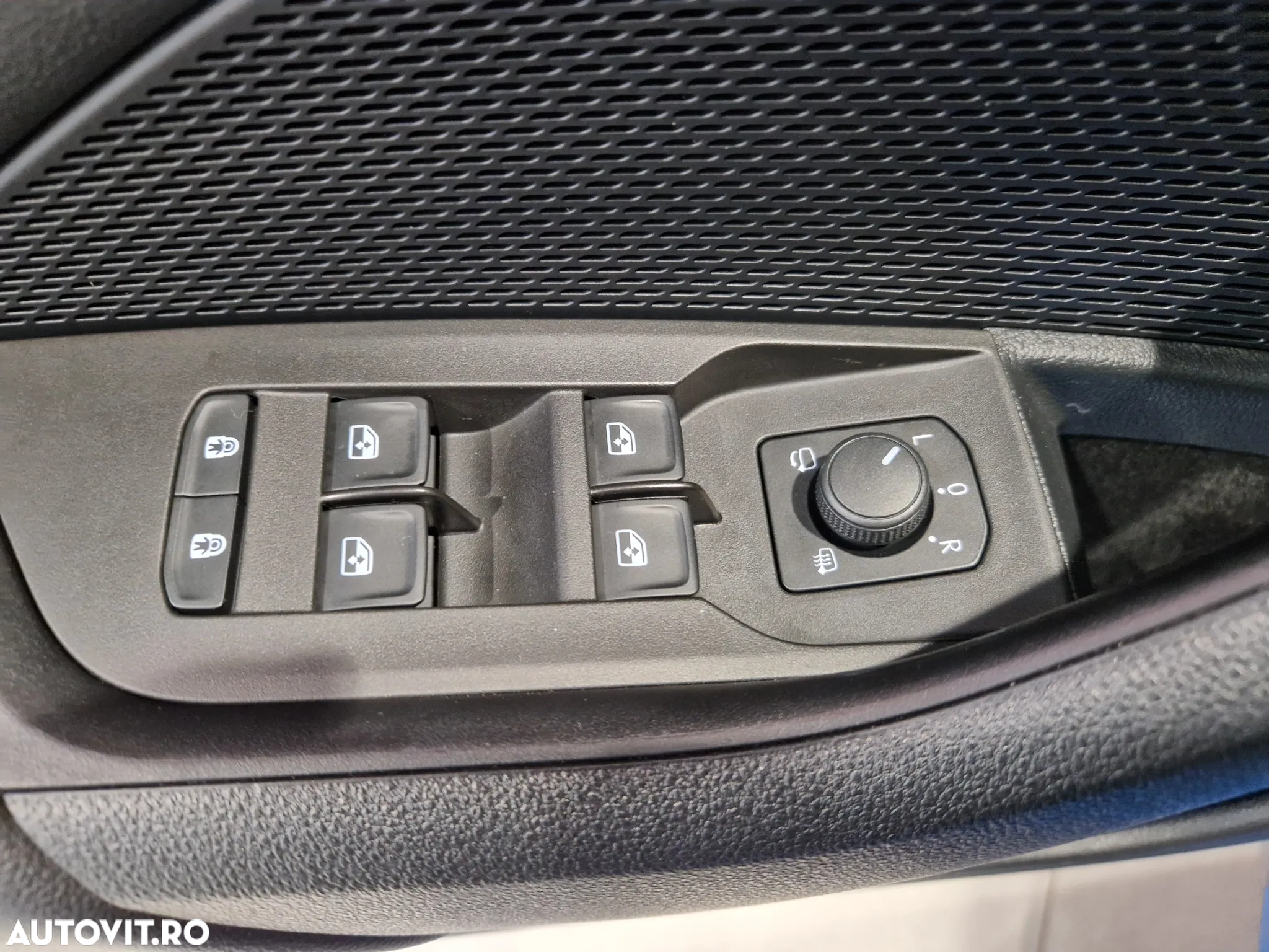Skoda Octavia Combi 2.0 TDI DSG Style - 17