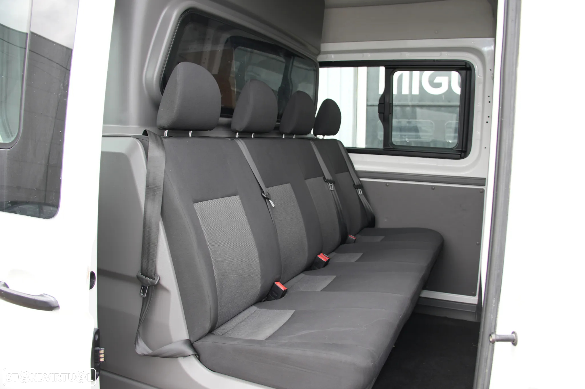 VW Crafter 7Lugares 2.0TDI 177cv - 12