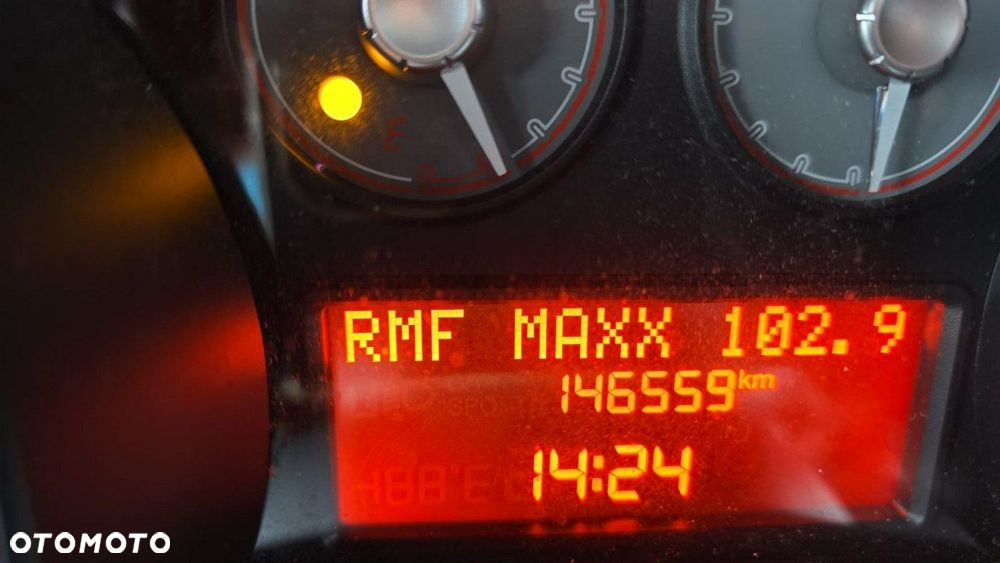 Fiat Punto - 16