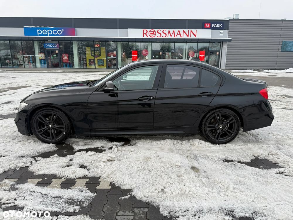 BMW Seria 3 320i Sport Line - 6