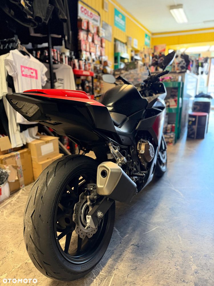 Honda CBR - 3