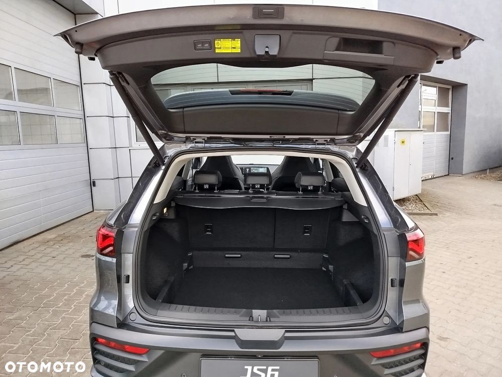 JAC JS6 - 8