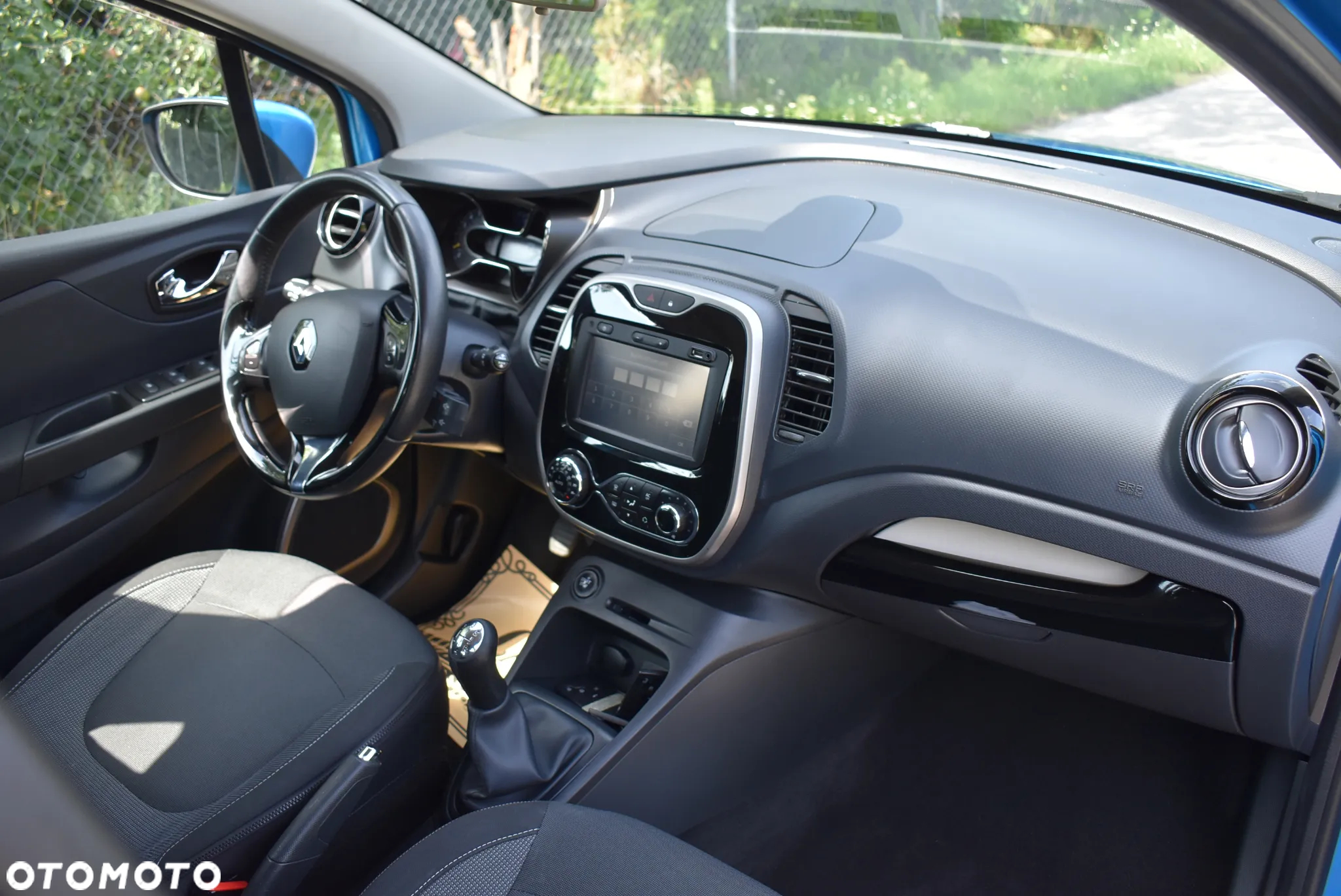 Renault Captur (ENERGY) TCe 90 LIMITED - 32