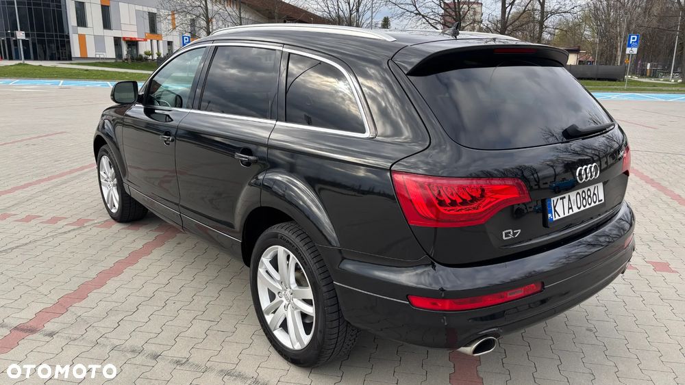 Audi Q7 3.0 TFSI Quattro Tiptronic - 11
