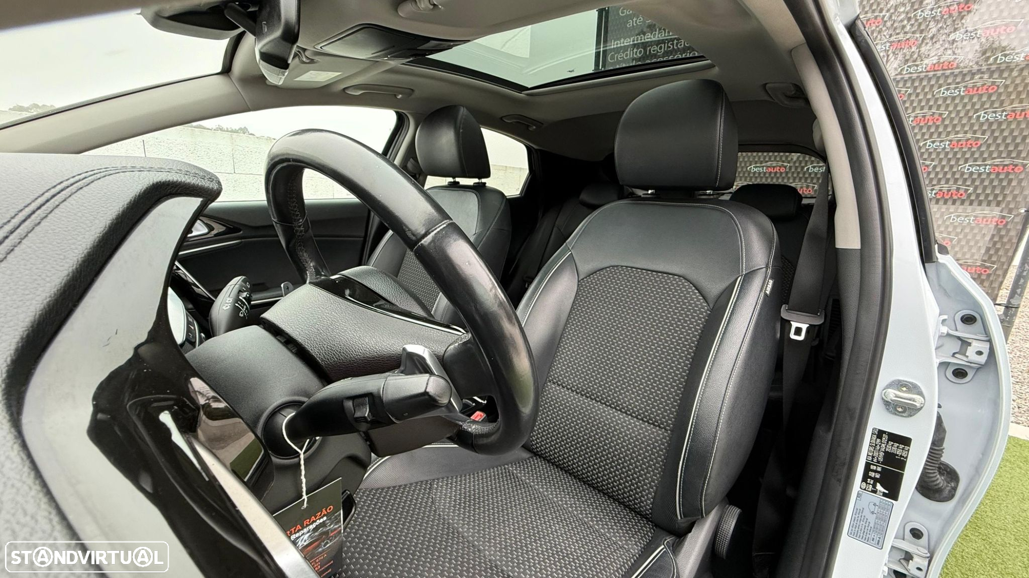 Kia XCeed 1.6 GDi PHEV Drive - 18