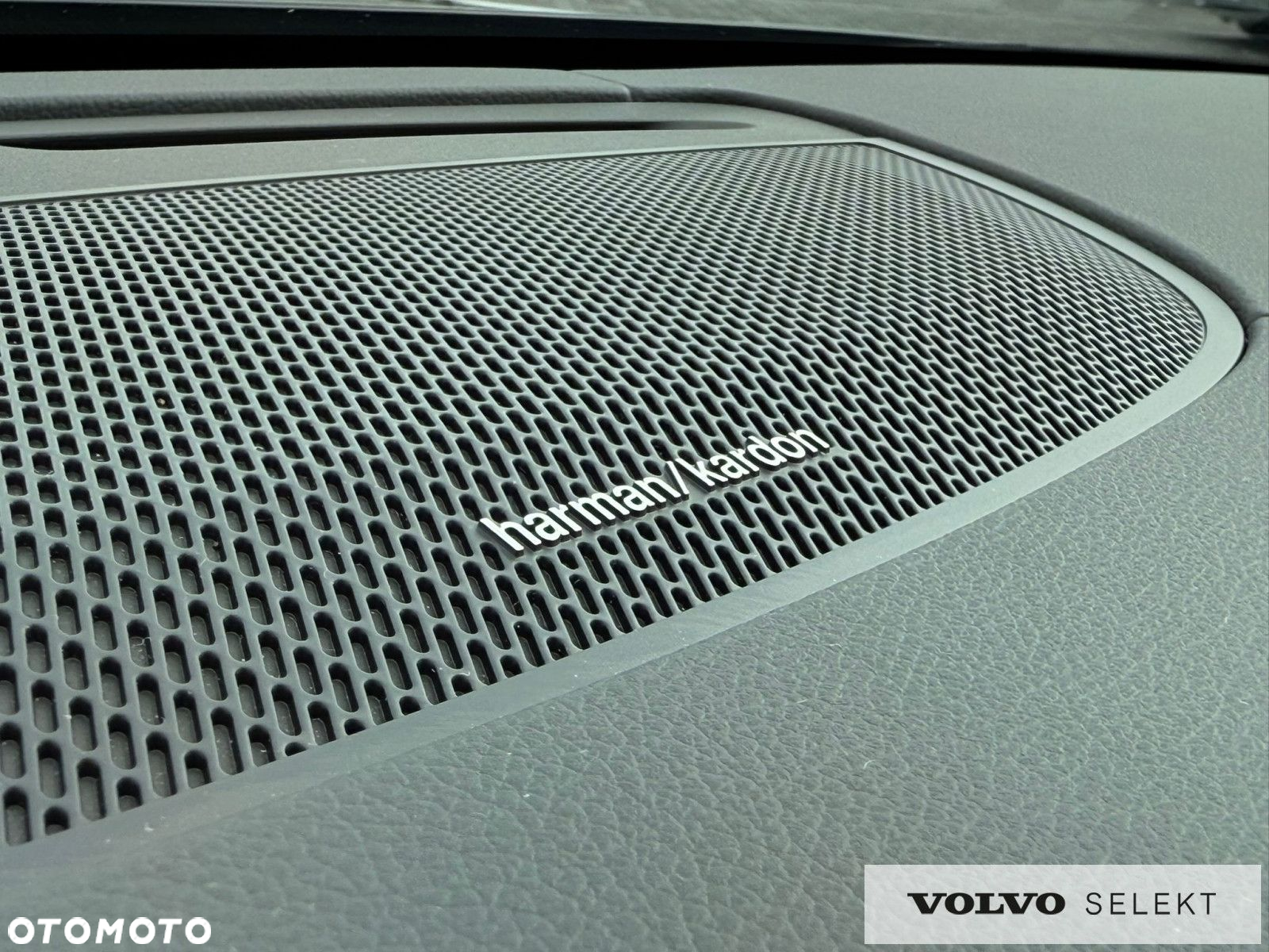 Volvo S90 - 32