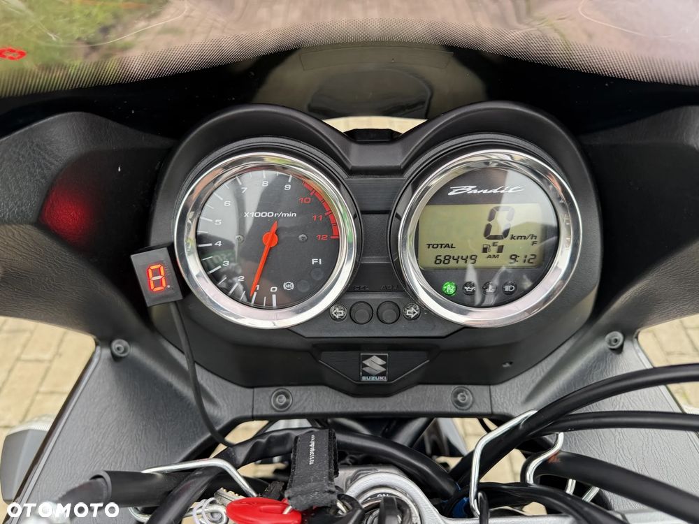 Suzuki Bandit - 8