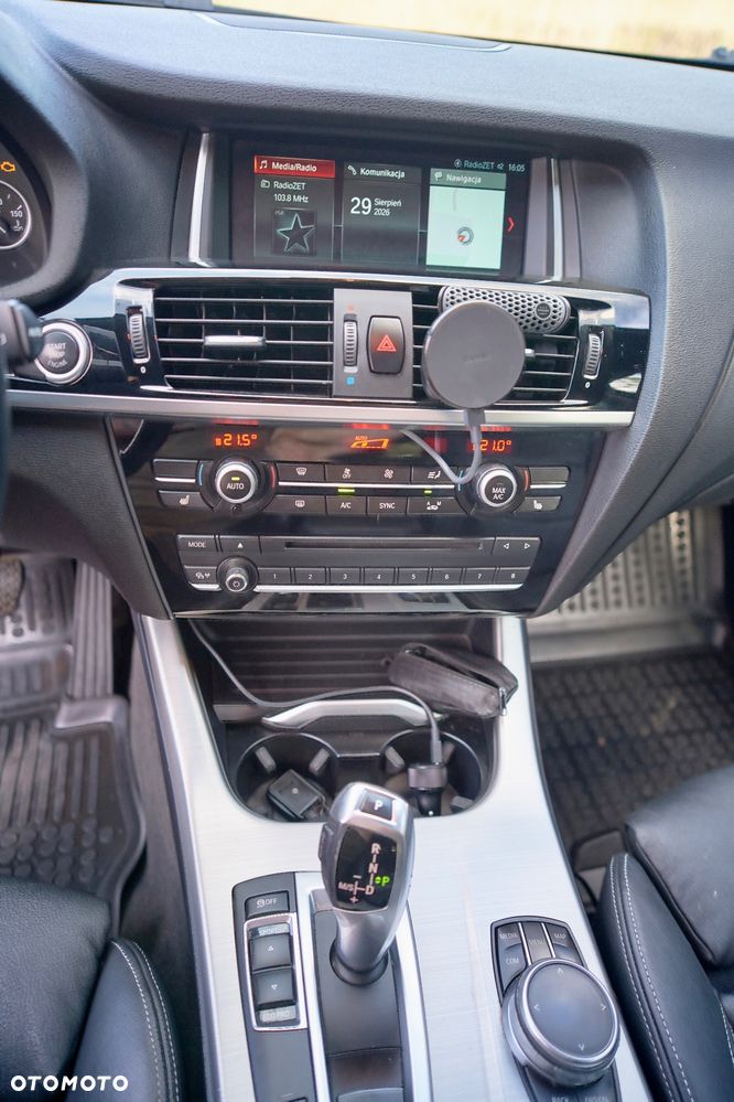 BMW X3 xDrive20d - 10