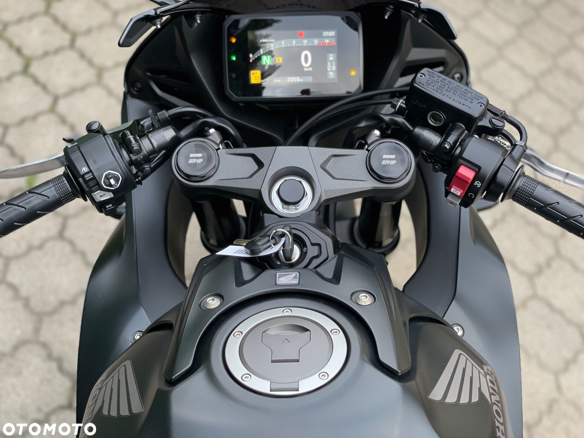 Honda CBR - 25