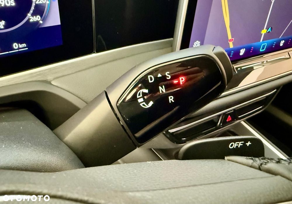 Volkswagen Passat - 15