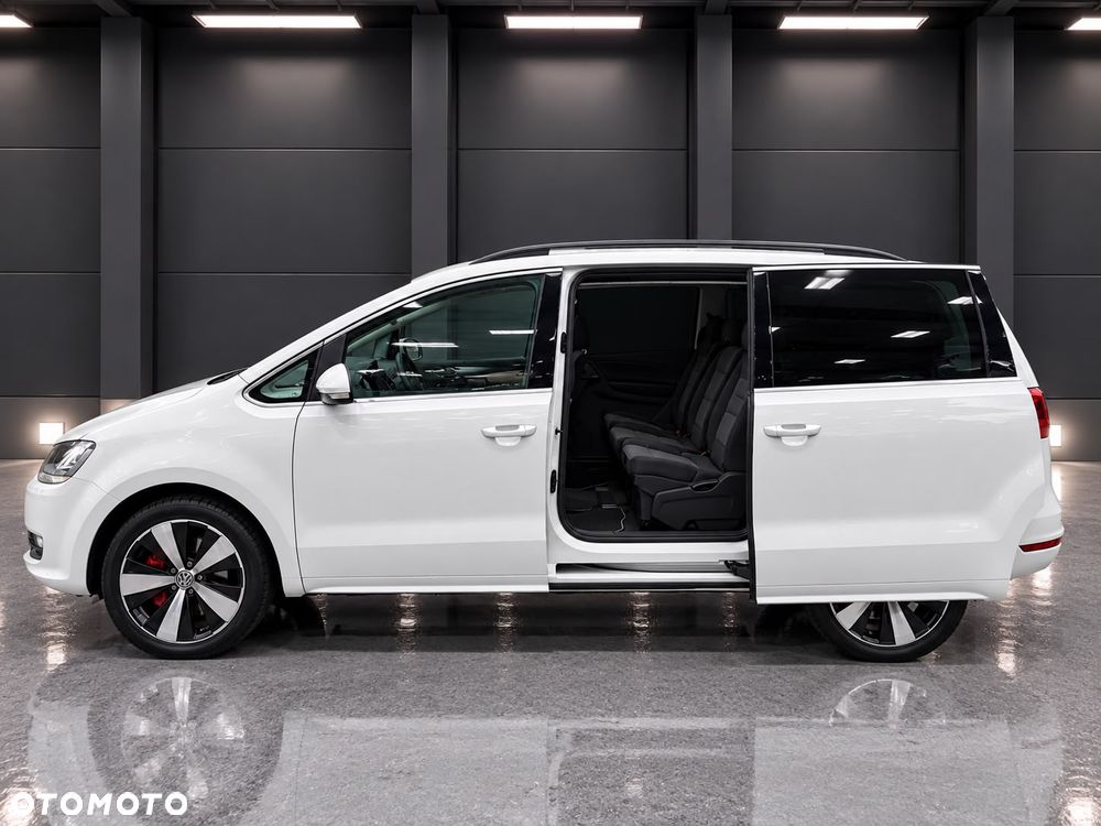 Volkswagen Sharan 2.0 TDI DPF BlueMotion Comfortline - 14