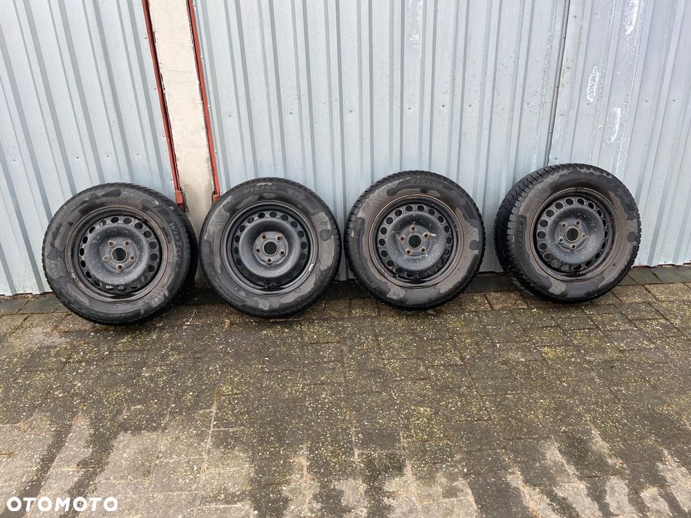 Volkswagen Golf - 13