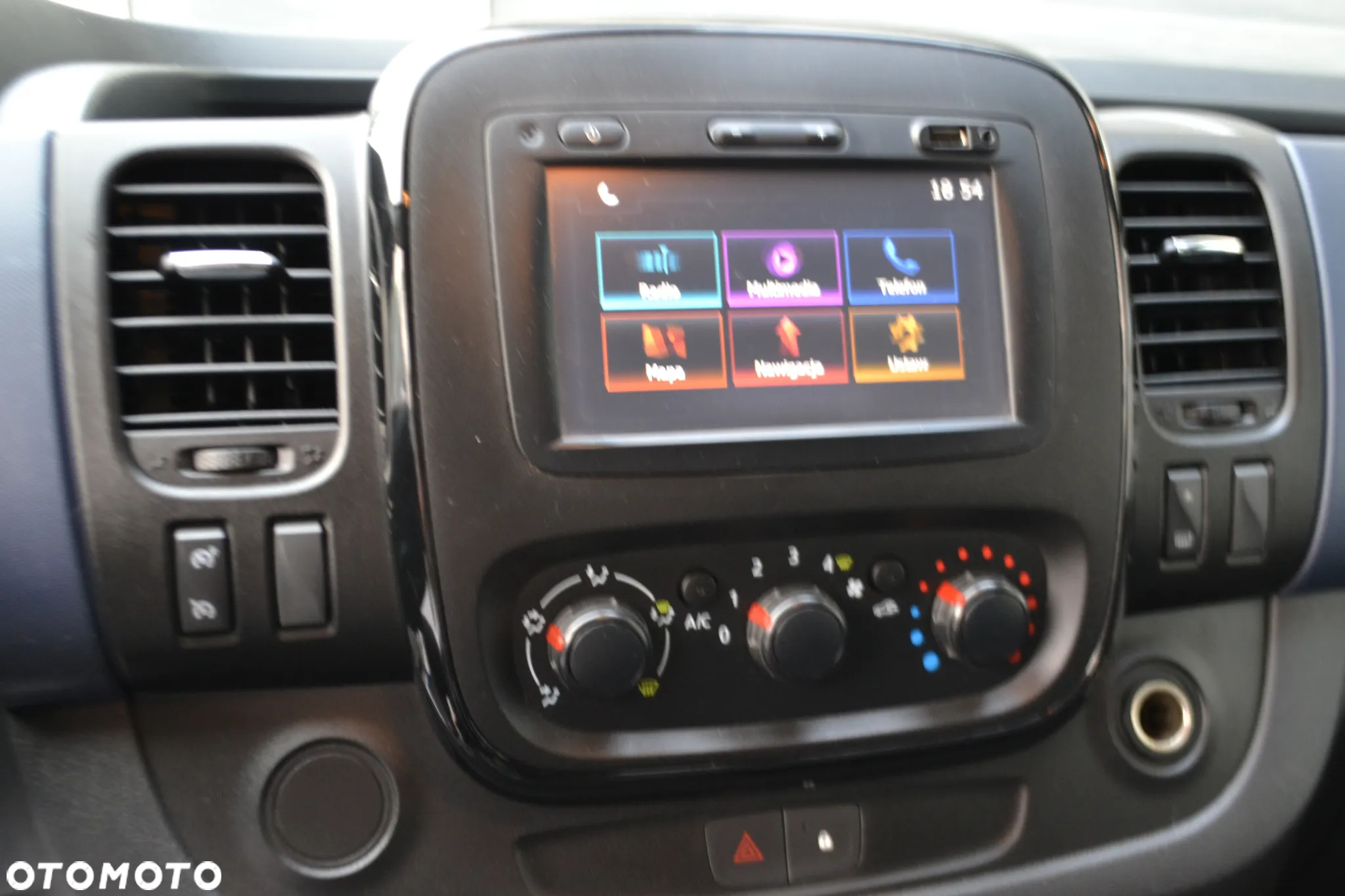 Renault TRAFIC LONG - 27