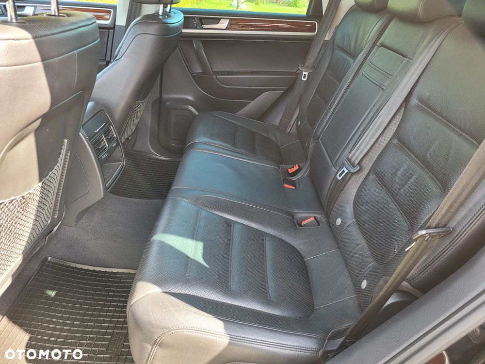 Volkswagen Touareg 3.0 V6 TDI Blue Motion DPF Automatik - 25