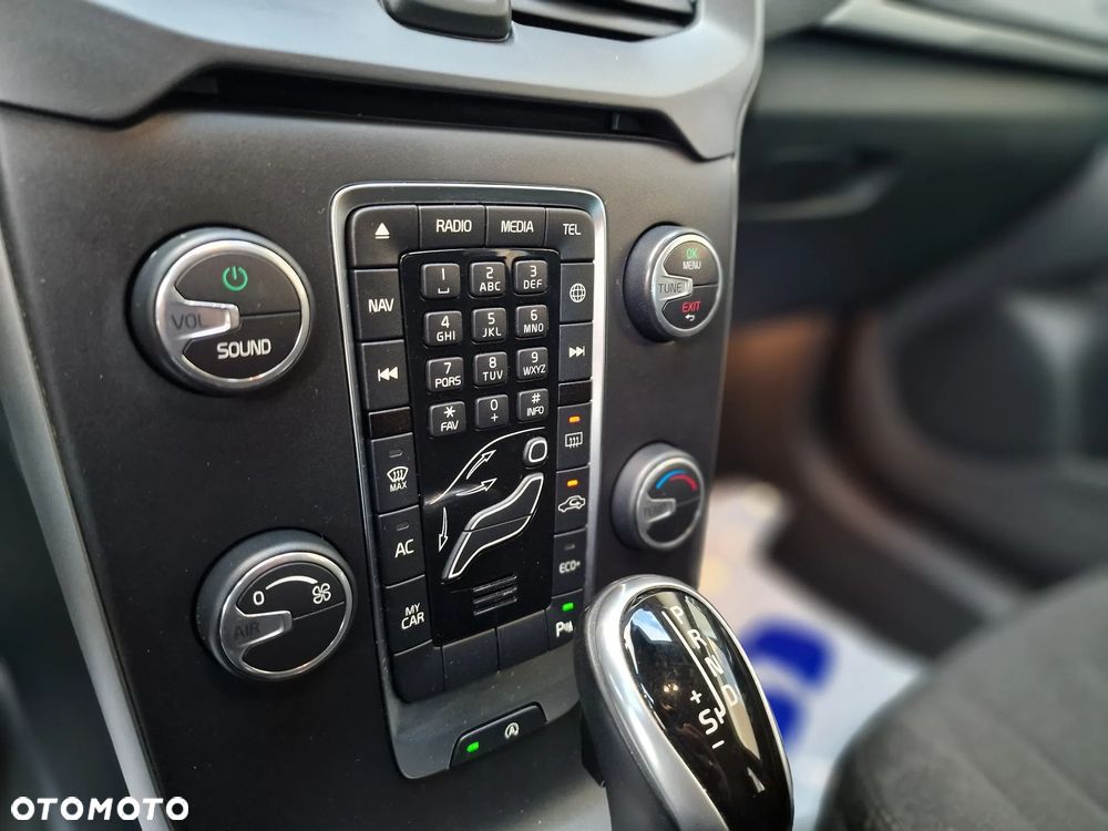 Volvo V40 D2 Drive-E Inscription - 30