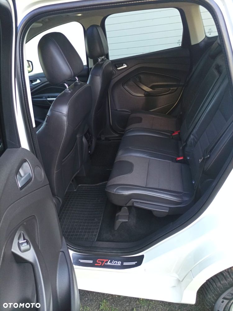 Ford Kuga - 18