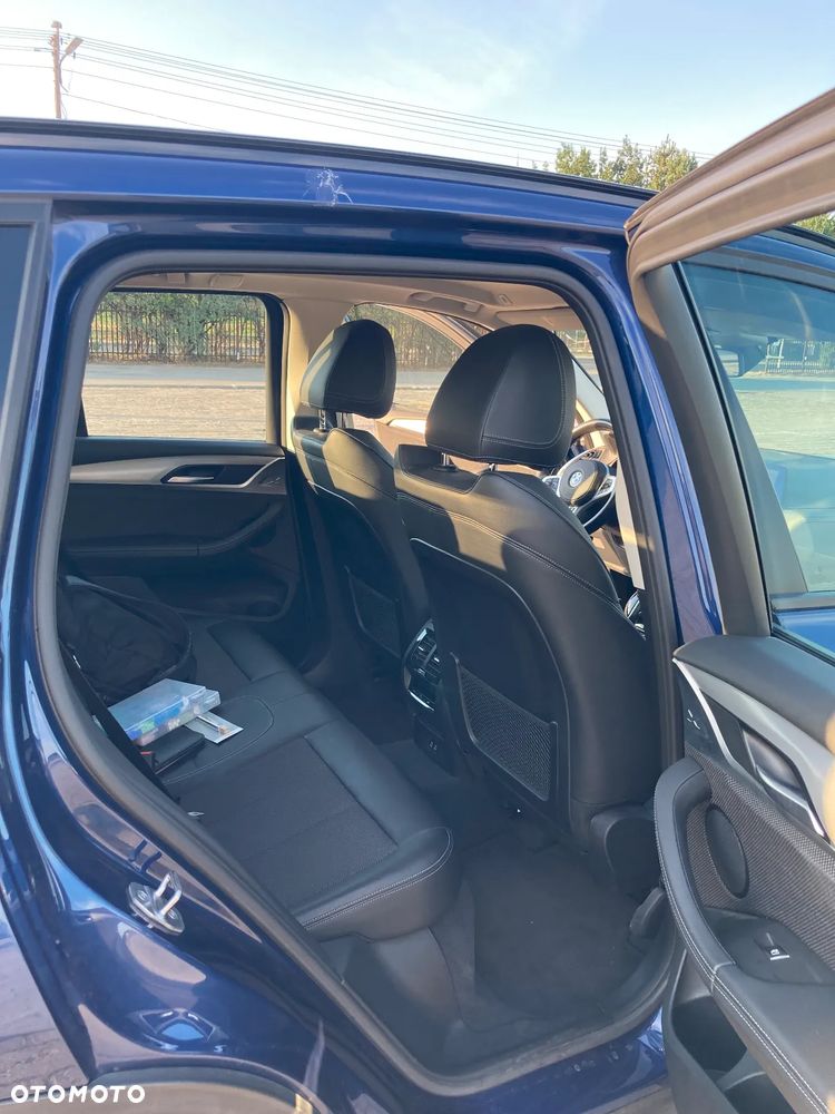 BMW X3 xDrive20d xLine - 8