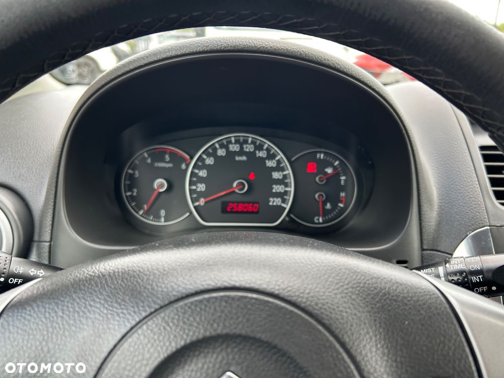 Suzuki SX4 1.9 DDiS DPF 4x4 Comfort - 25