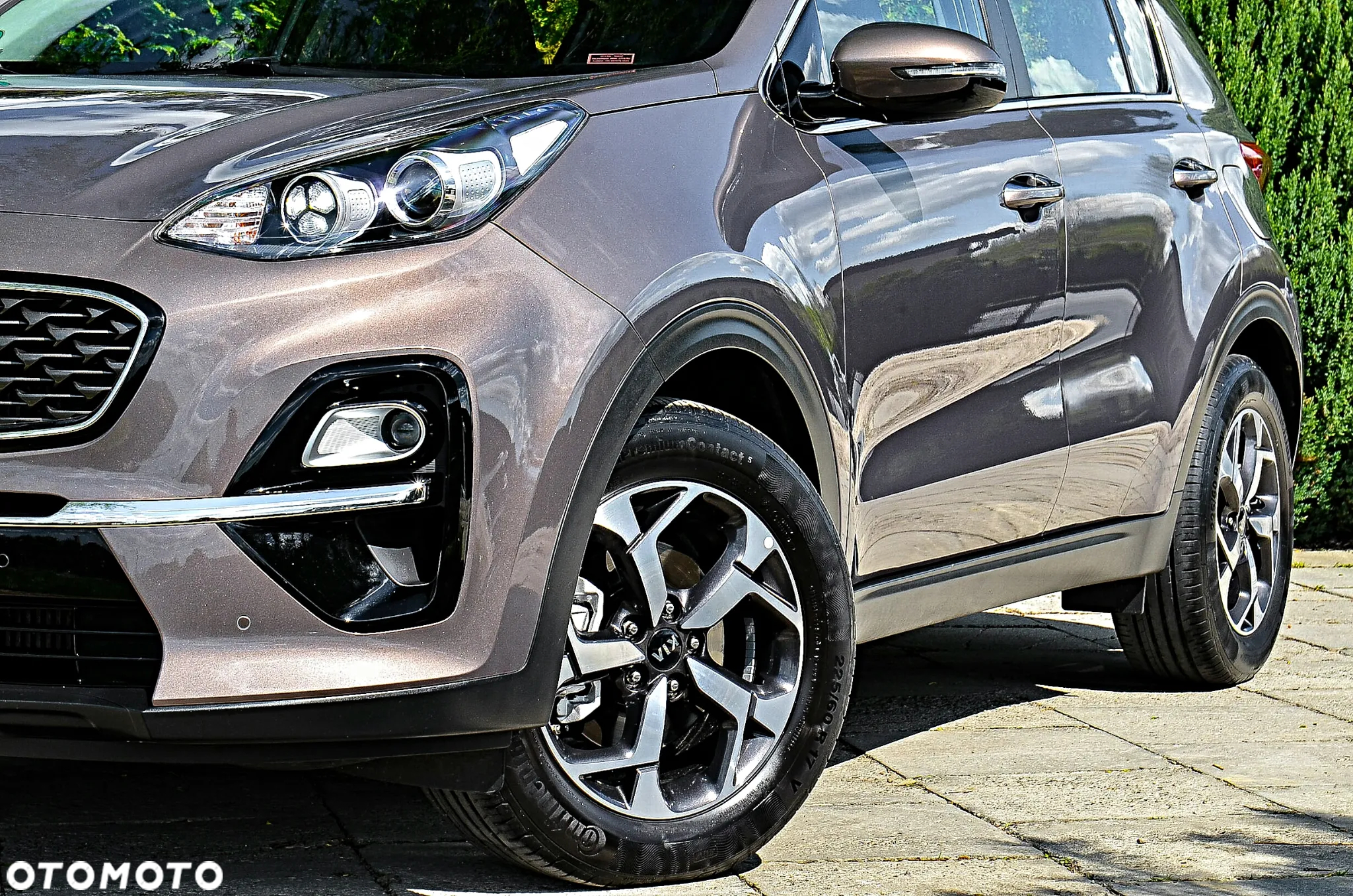 Kia Sportage 1.6 T-GDI AWD DCT PLATINUM - 9