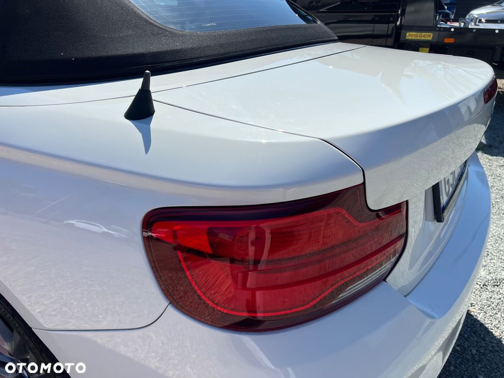 BMW Seria 2 218d - 18