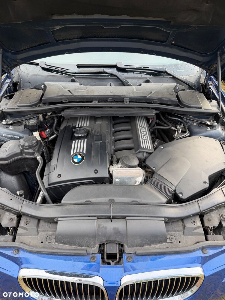 BMW Seria 3 325i - 13