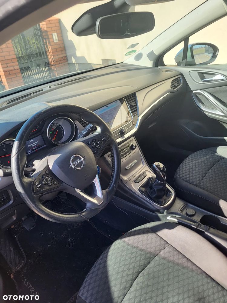 Opel Astra 1.6 D (CDTI) Innovation - 10