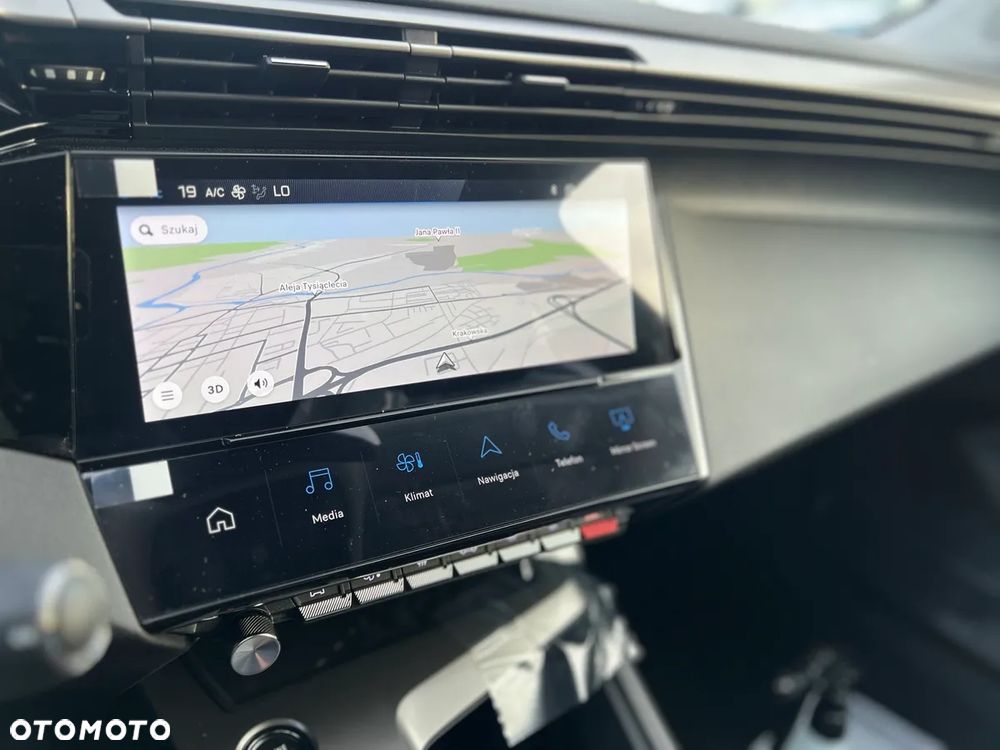 Peugeot 408 1.2 PureTech mHEV Allure S&S e-DSC6 - 9