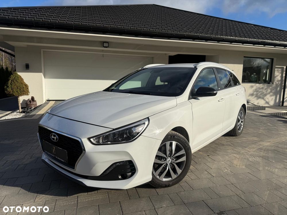 Hyundai i30 1.4 YES - 1