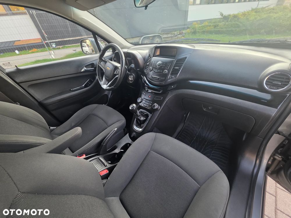Chevrolet Orlando 2011 photo 4