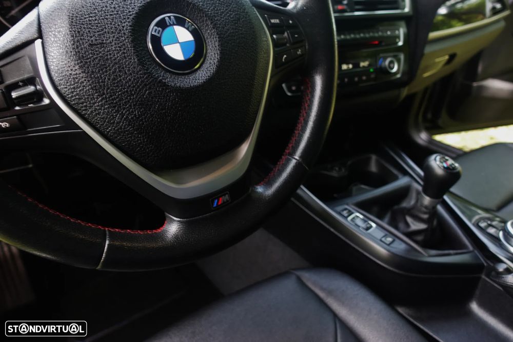 BMW 116 d Pack M - 35