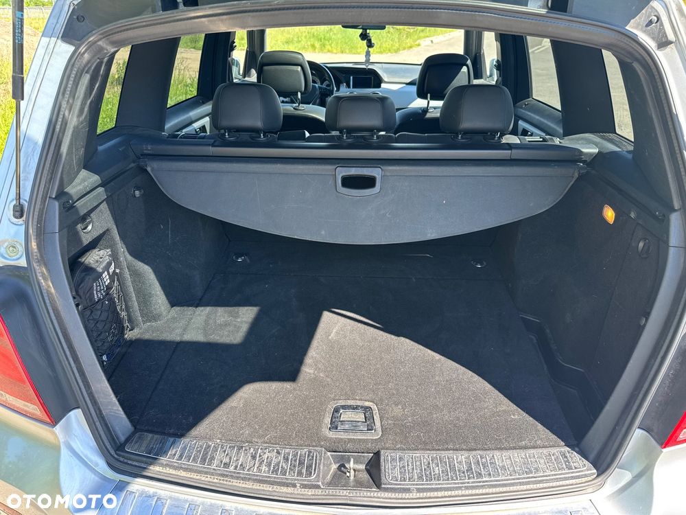 Mercedes-Benz GLK 250 - 18