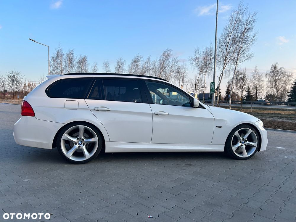 BMW Seria 3 320d - 11