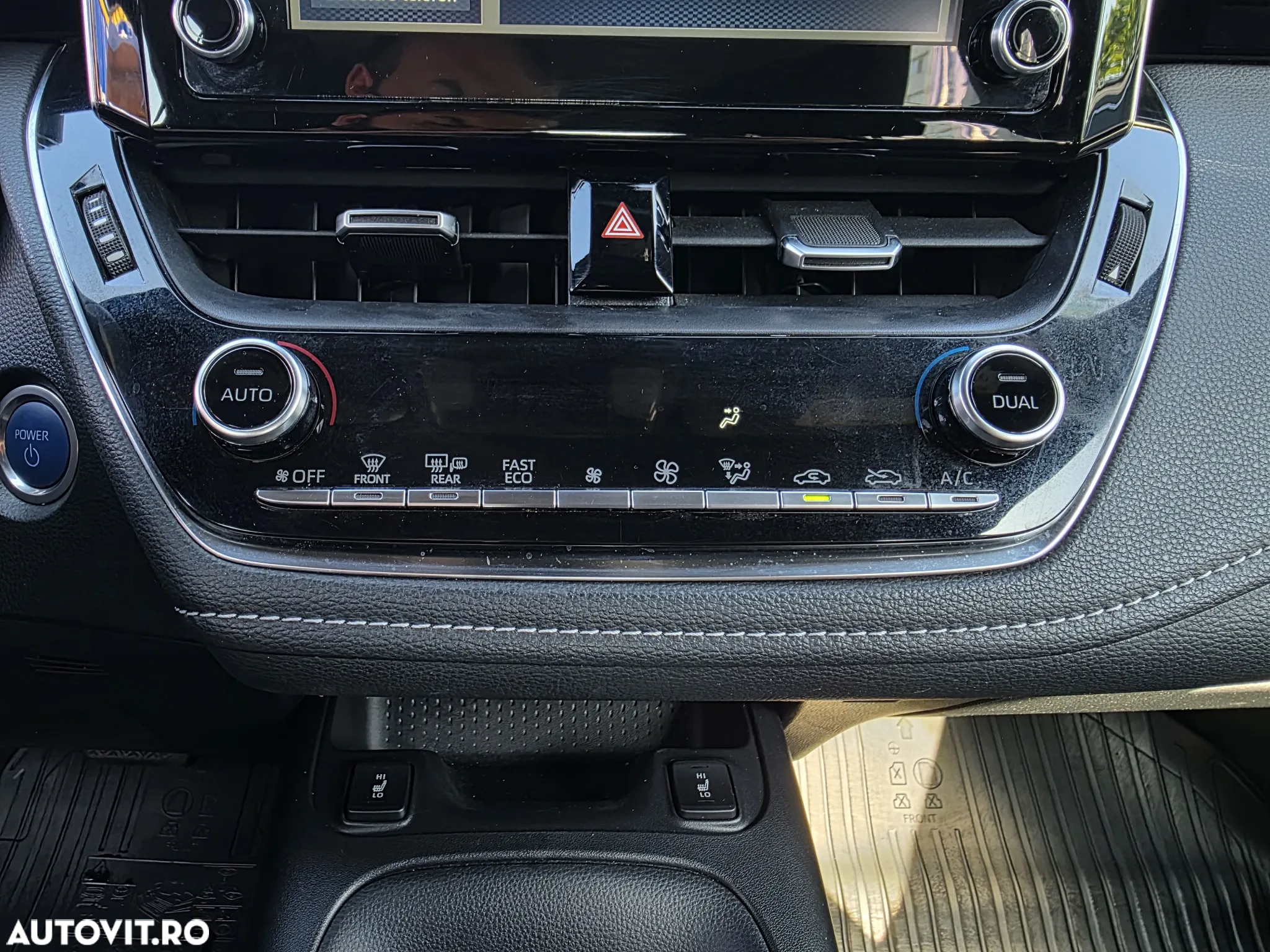 Toyota Corolla 1.8 HSD Dynamic - 17