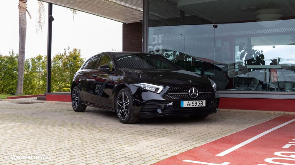 Mercedes-Benz A 250 e AMG Line - 2