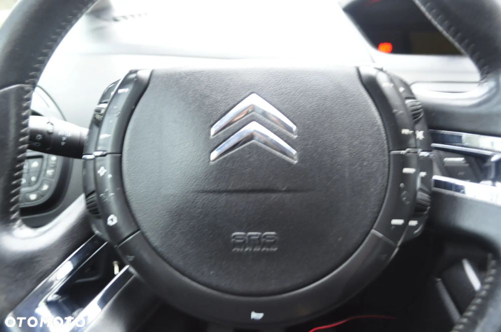 Citroën C4 Picasso - 12