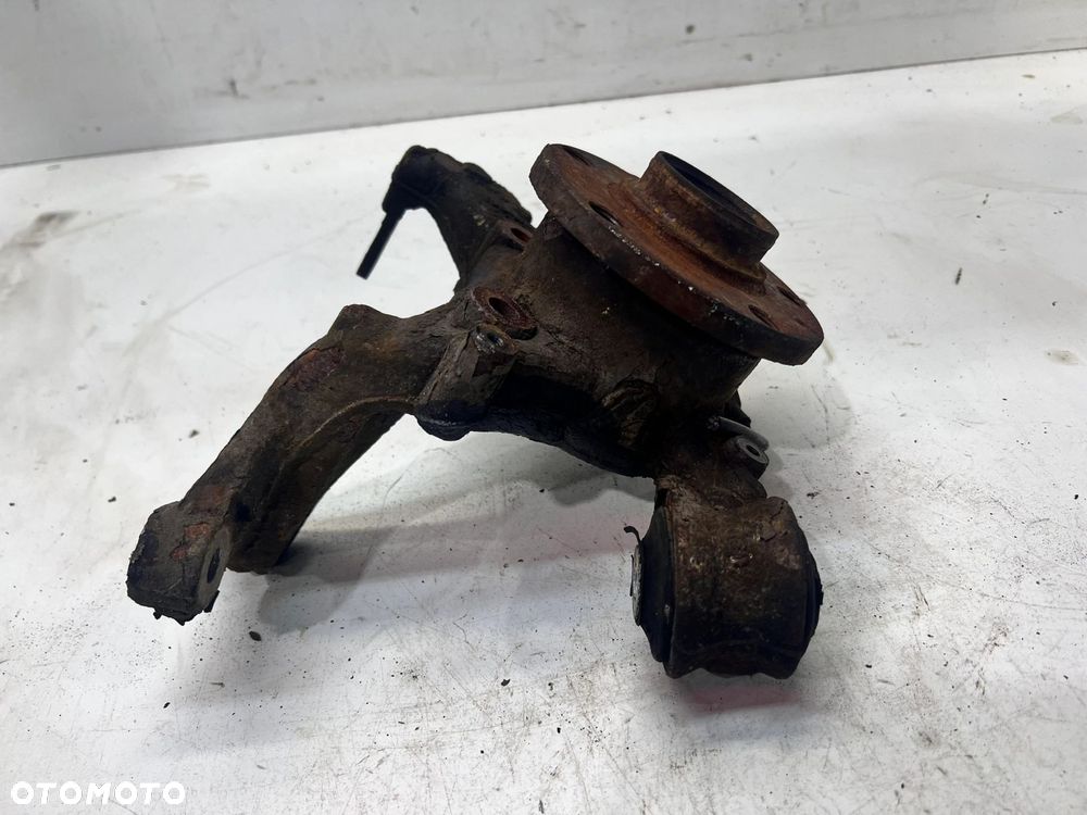 ZWROTNICA PIASTA PRAWY TYŁ AUDI A4 B7 8E0505432AL - 2