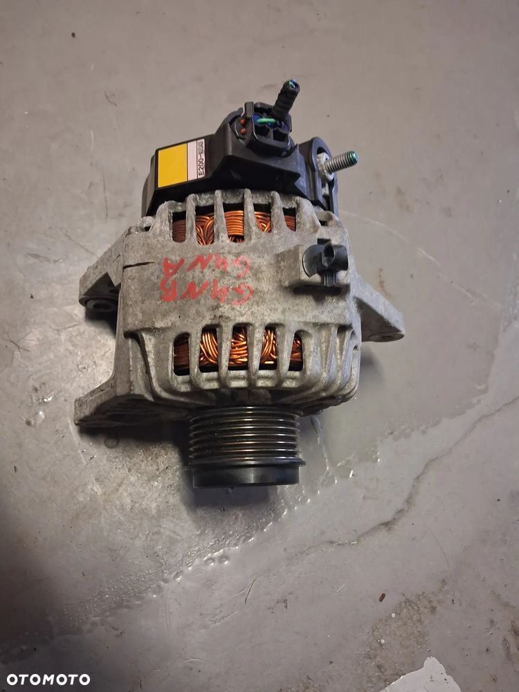 Alternator kia hyundai 37300-2e200 elantra 1.8 2.0 i40 optima sportage tucson