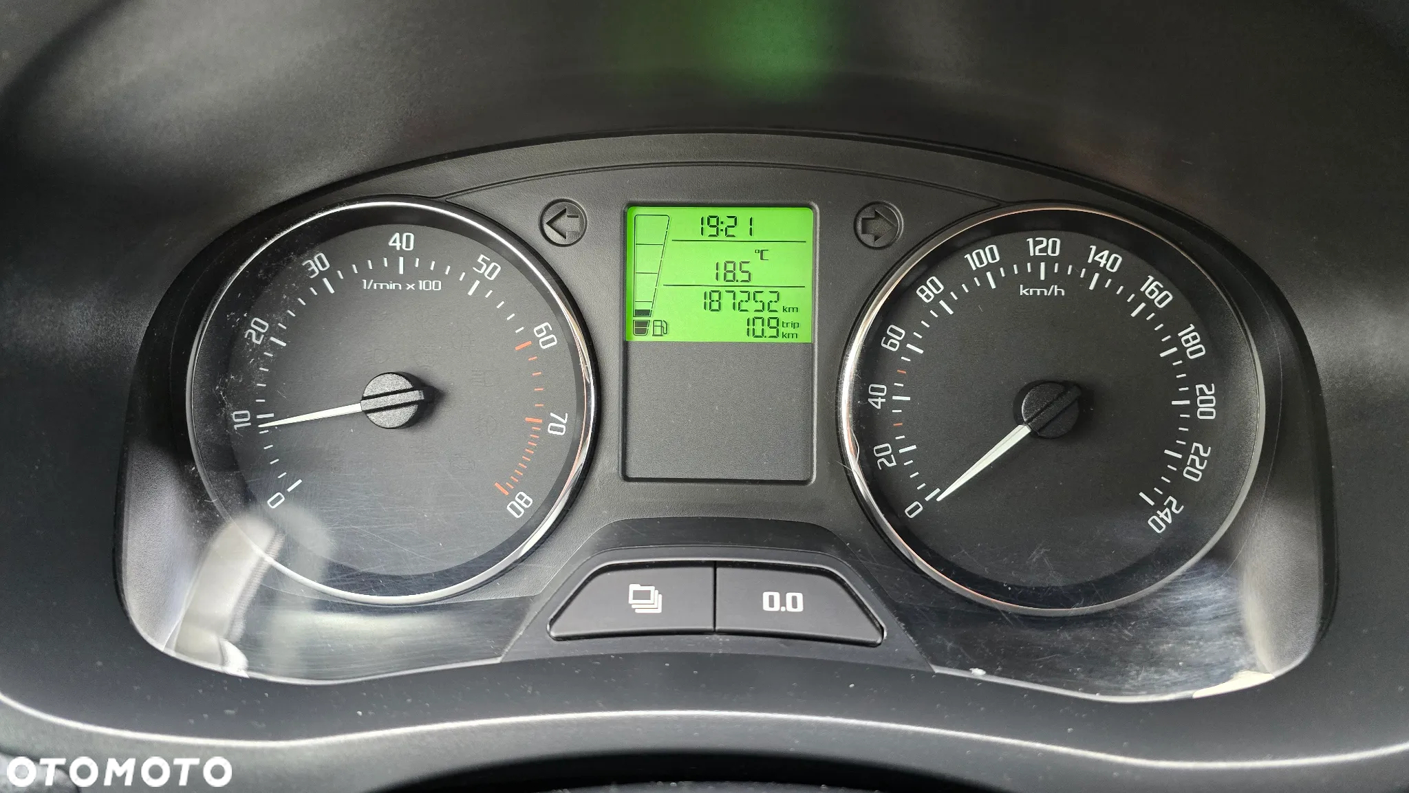 Skoda Fabia - 22