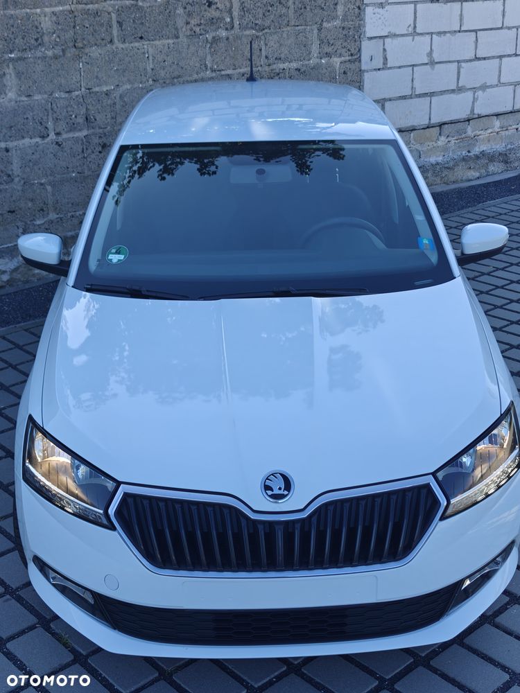 Skoda Fabia - 4