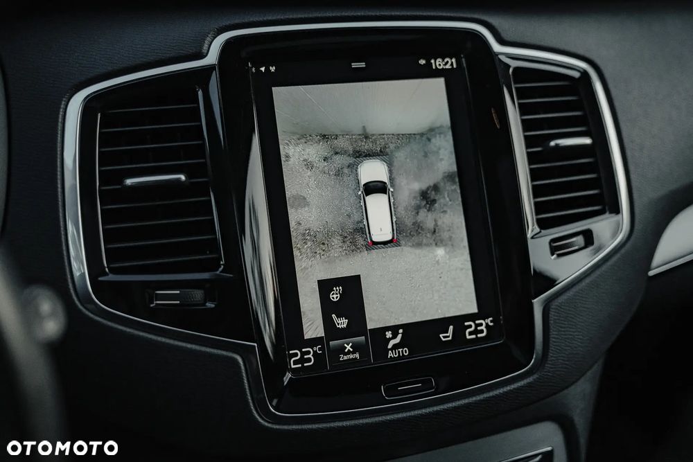 Volvo XC 90 T8 AWD Twin Engine Geartronic RDesign - 22