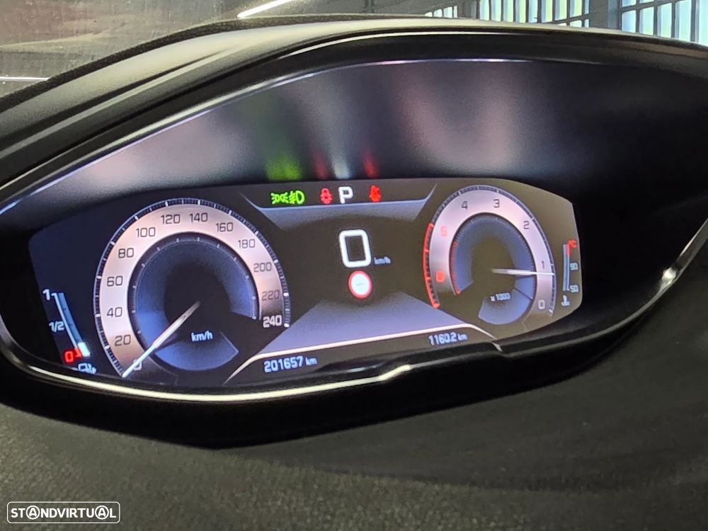 Peugeot 5008 2.0 BlueHDi GT Pack EAT8 - 36