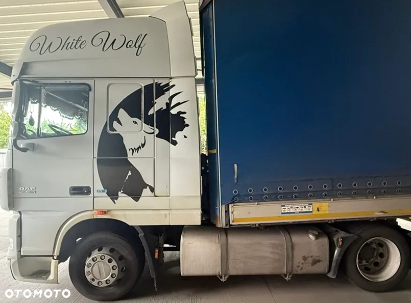DAF XF 105.460 Ate SUPER SPACE CAB AUTOMAT SPOJLERY KLIMA LODÓWKA ORUROWANIE Z HALOGENAMI XENONY 2xALUTANK LOW DECK MEGA 2013r ŁADNY - 4