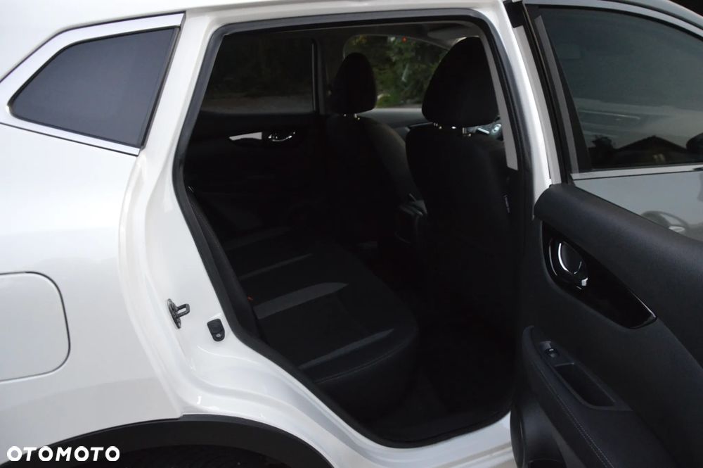 Nissan Qashqai 1.3 DIG-T TEKNA - 20