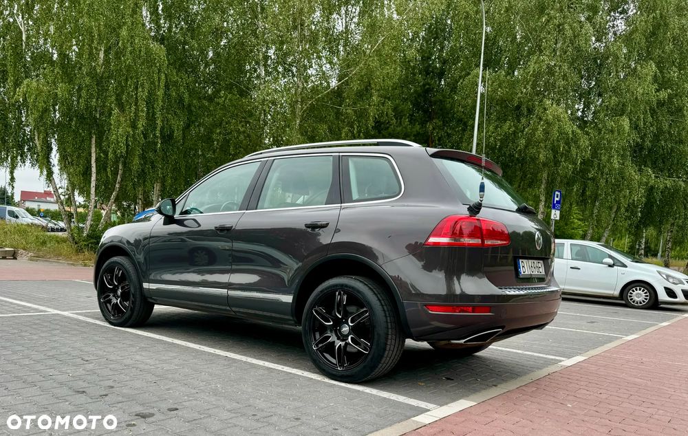Volkswagen Touareg - 15