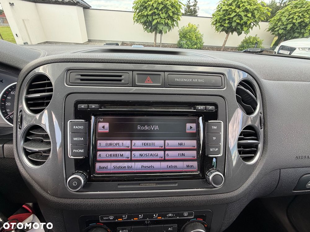 Volkswagen Tiguan 2.0 TDI DPF BlueMotion Technology Exclusive - 19