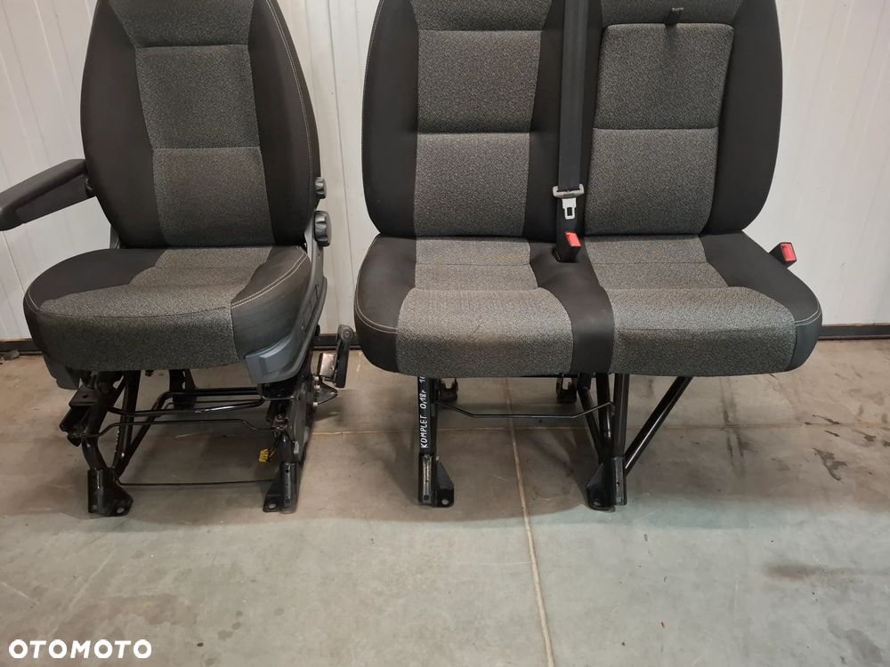 Fotel kierowcy kanapa pasażera ławka Fiat Ducato III rok 2018 cena za komplet foteli - 5