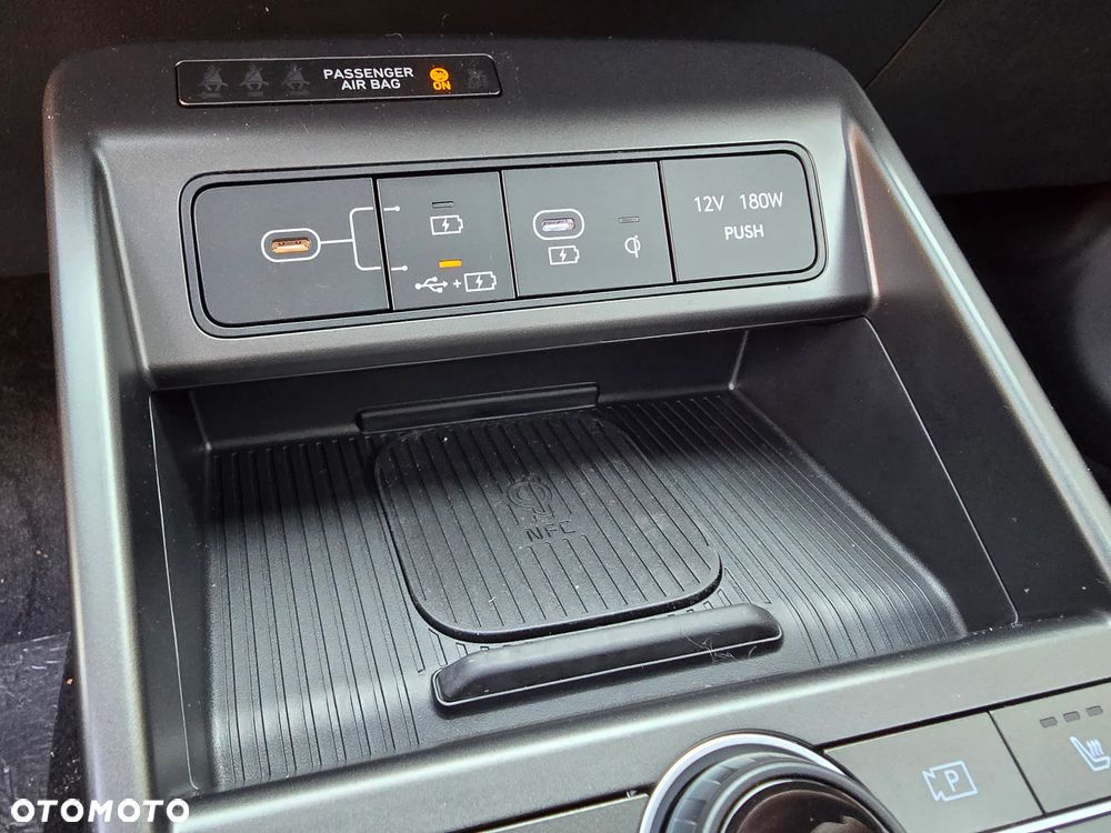 Hyundai Kona 1.6 GDI Hybrid Platinum DCT - 16